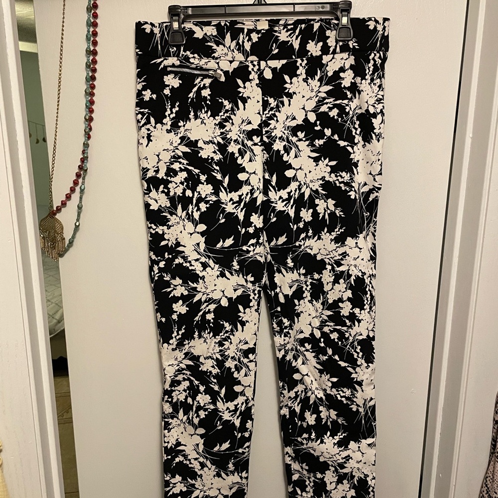 EMALINE Black & White Classic Floral Print Stretch Pants 10
